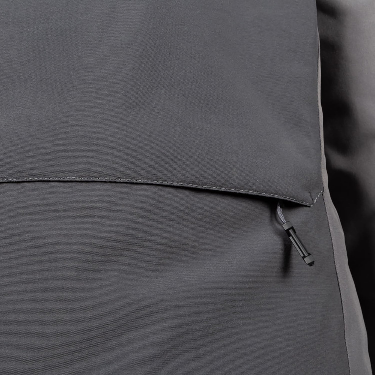 Strata Jacket (non-current)