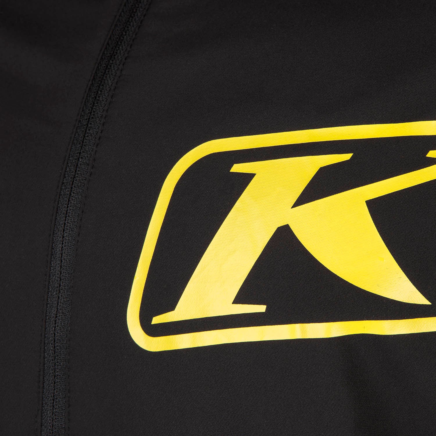 Revolt Pullover
