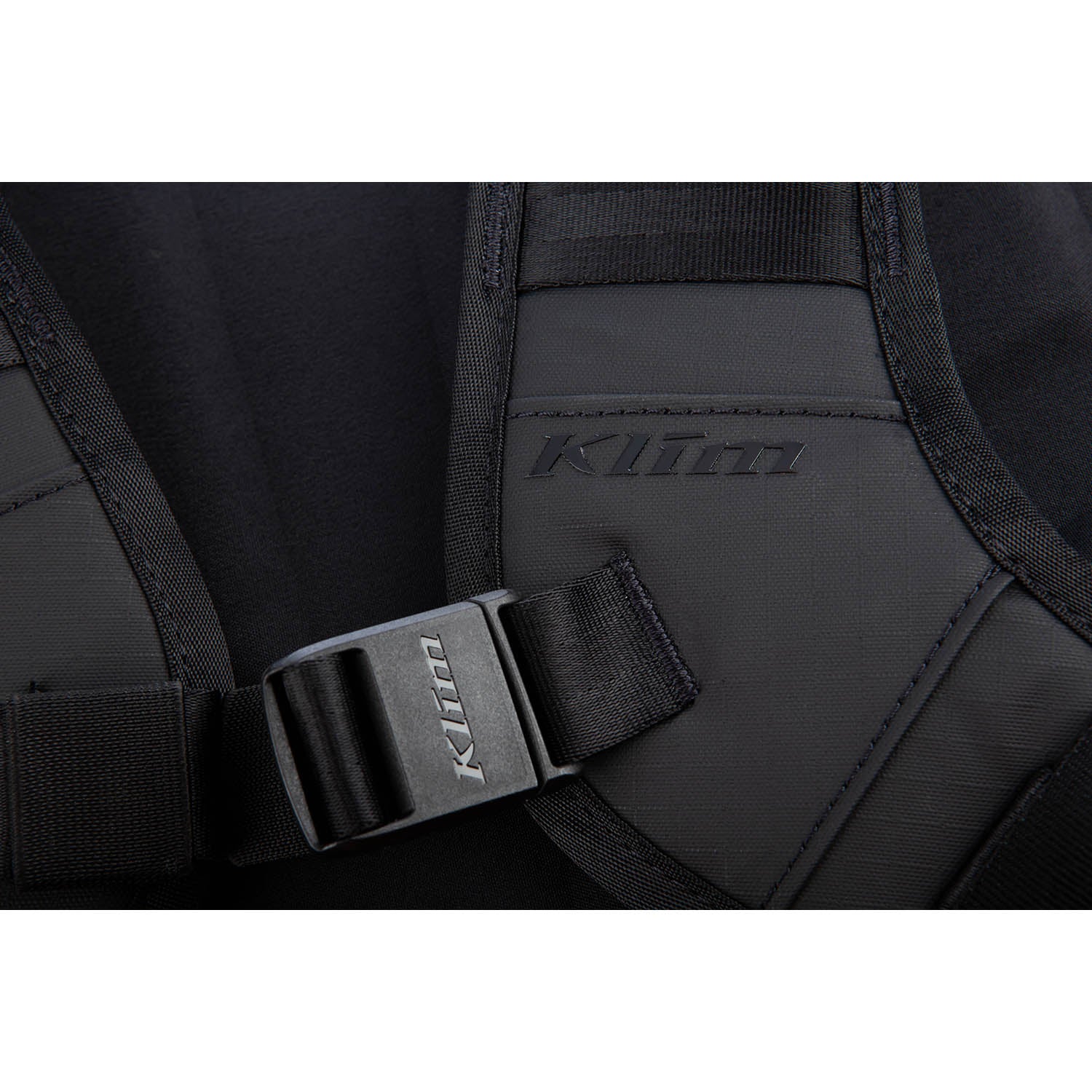 Arsenal 15 Backpack