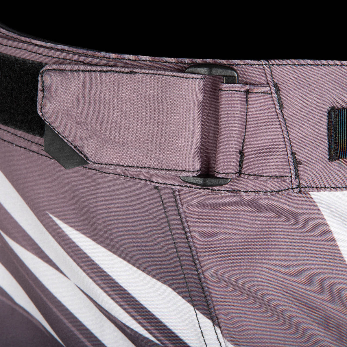 Revolt Pant