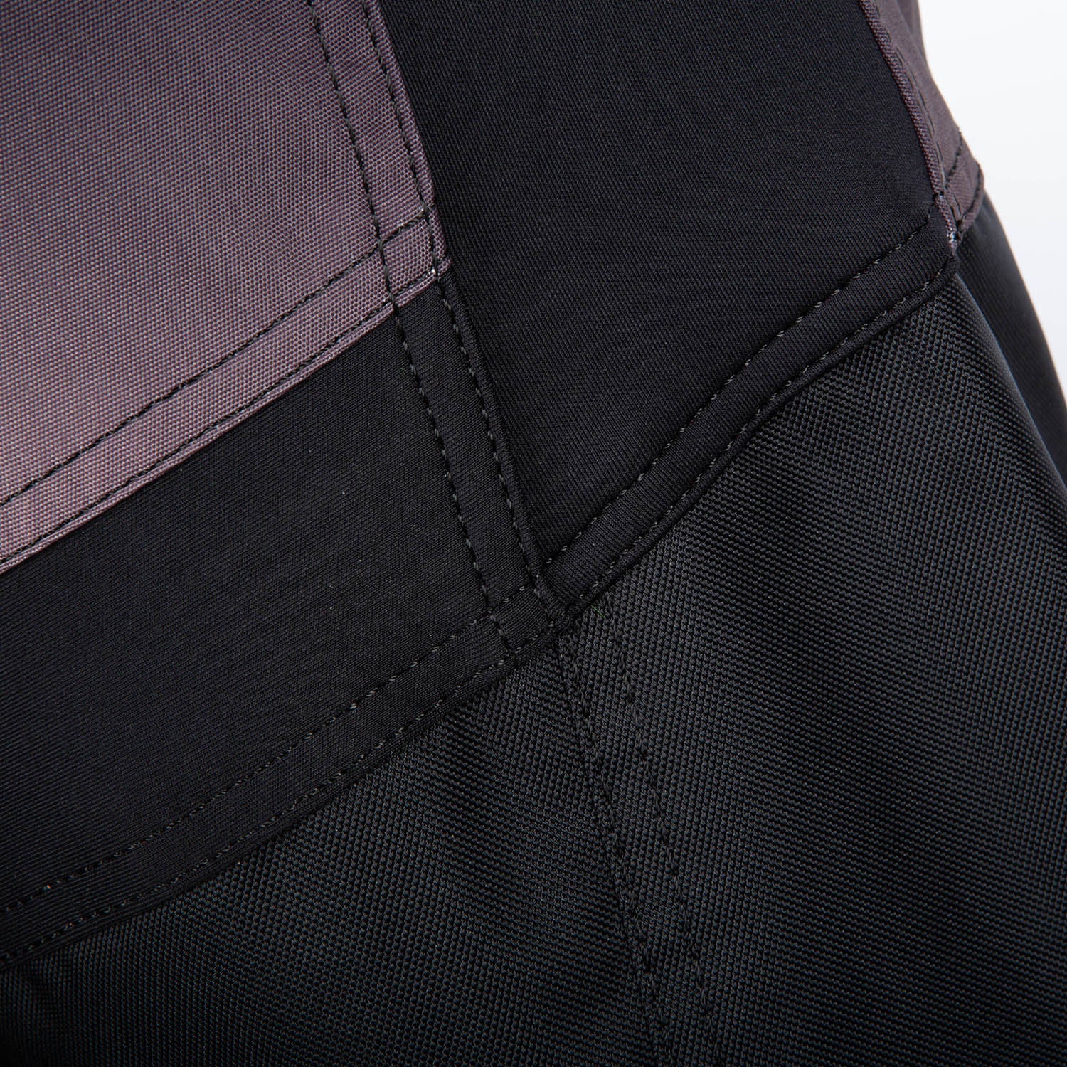 Revolt Pant