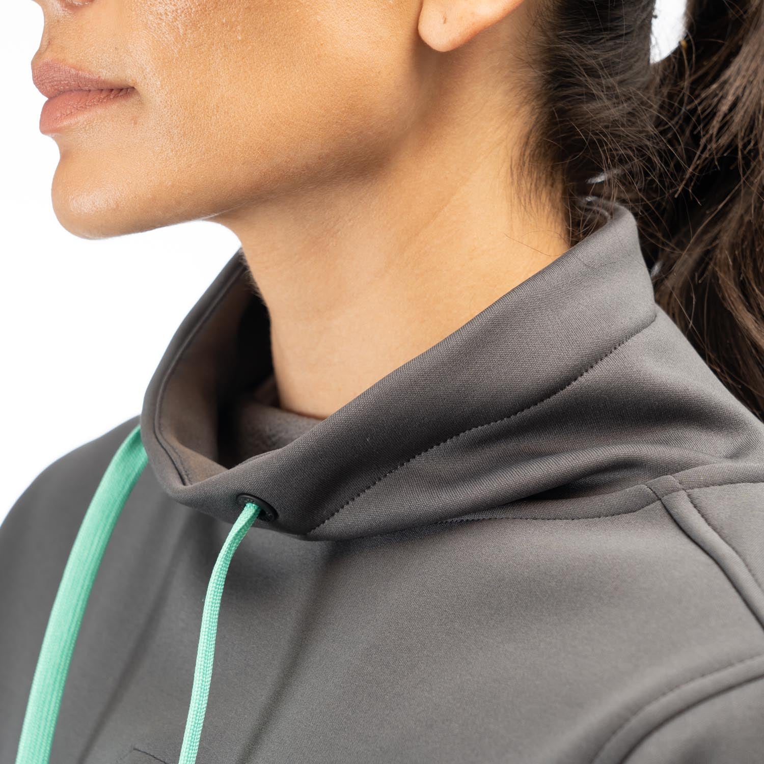 Accelerate Pullover
