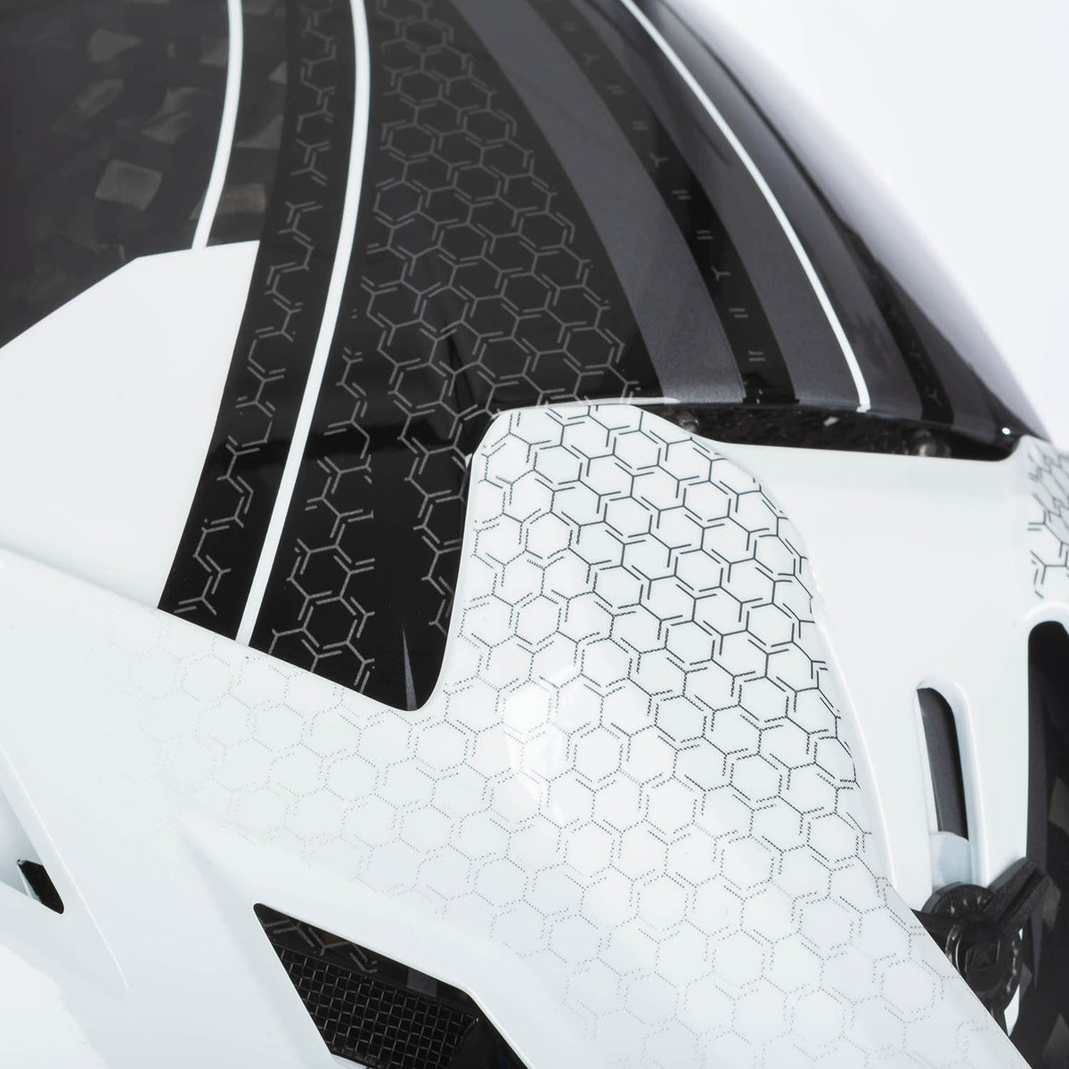 F3 Carbon Helmet ECE