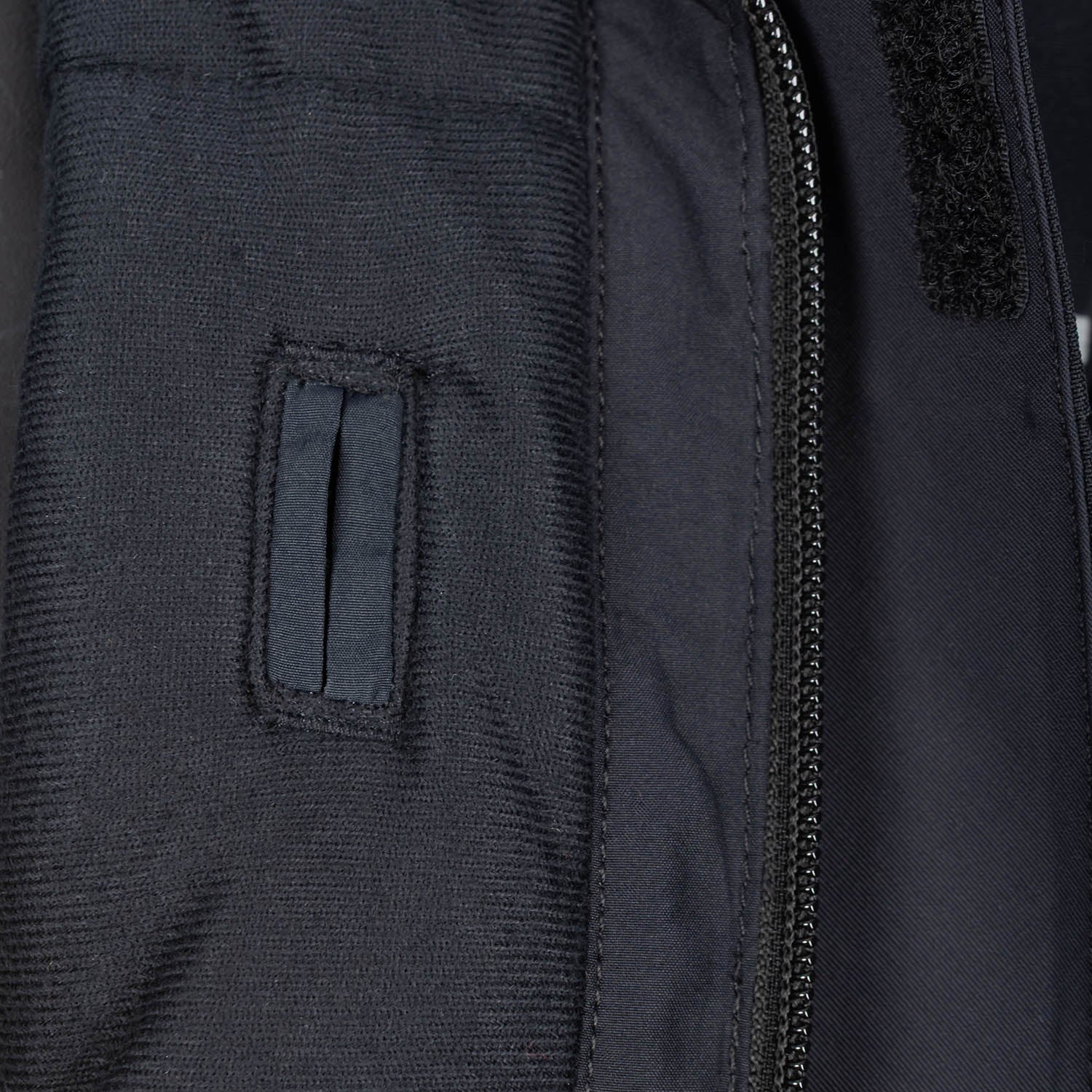 Kaos Jacket