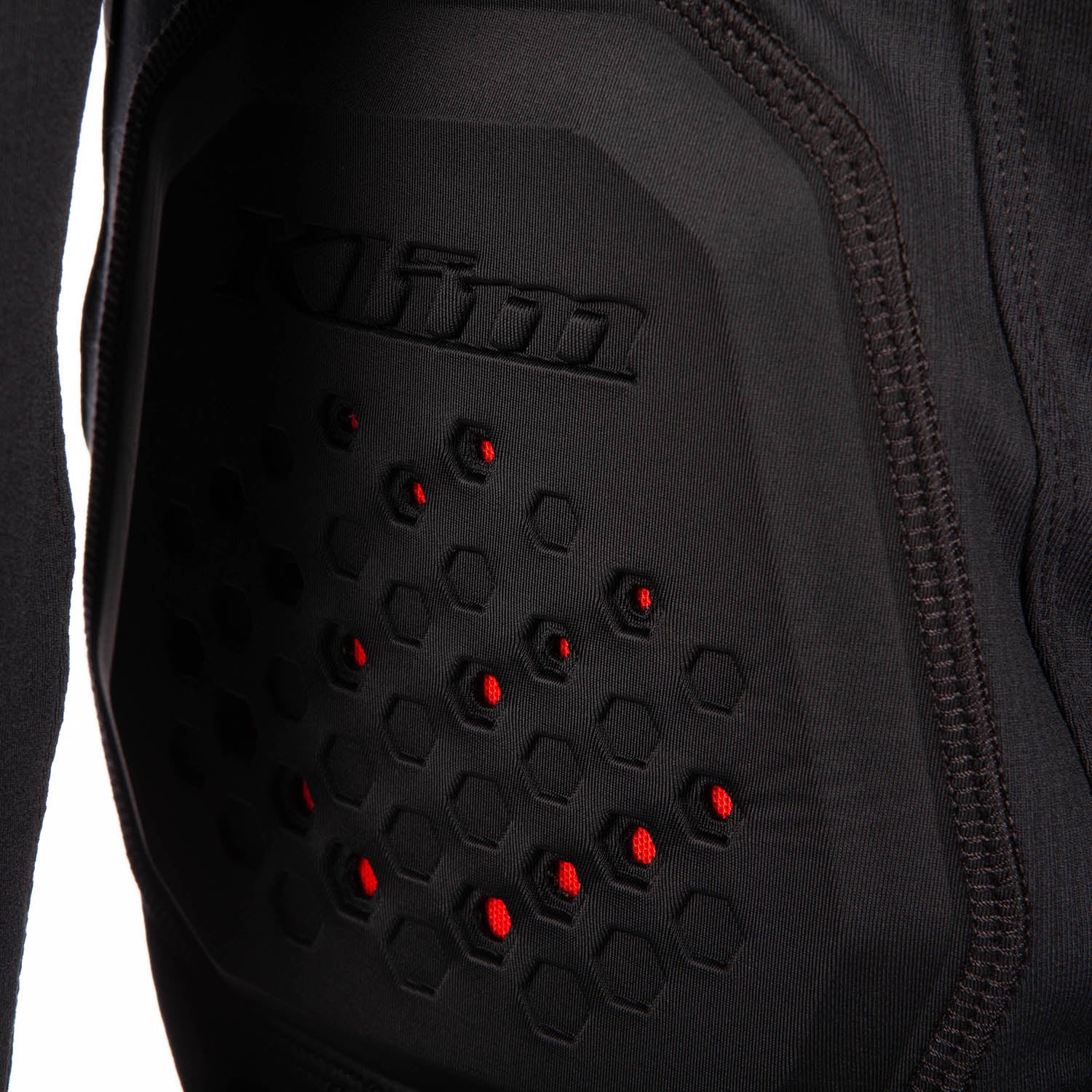 Aggressor Armored Shirt 2.0 w/Back Pad