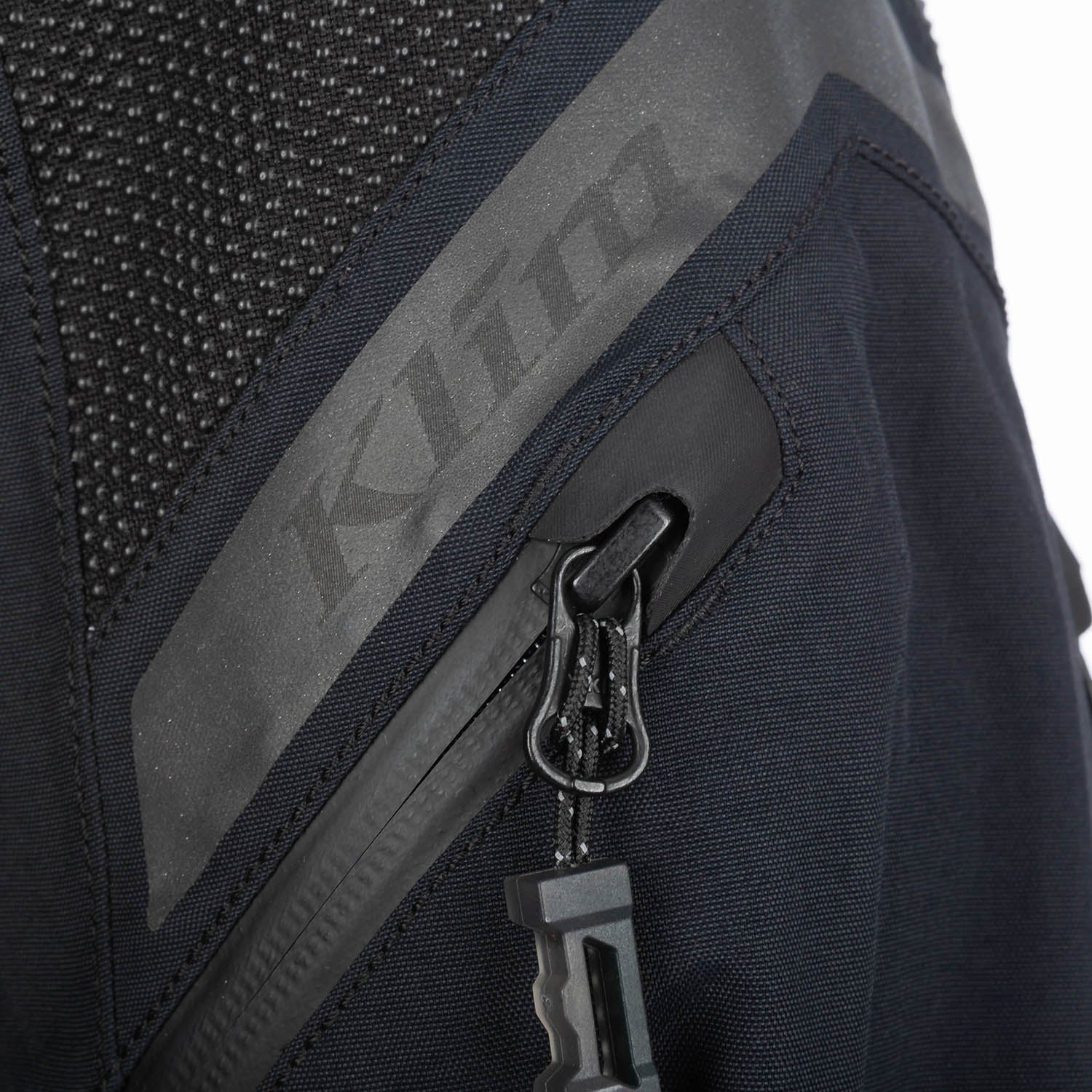 Artemis Jacket