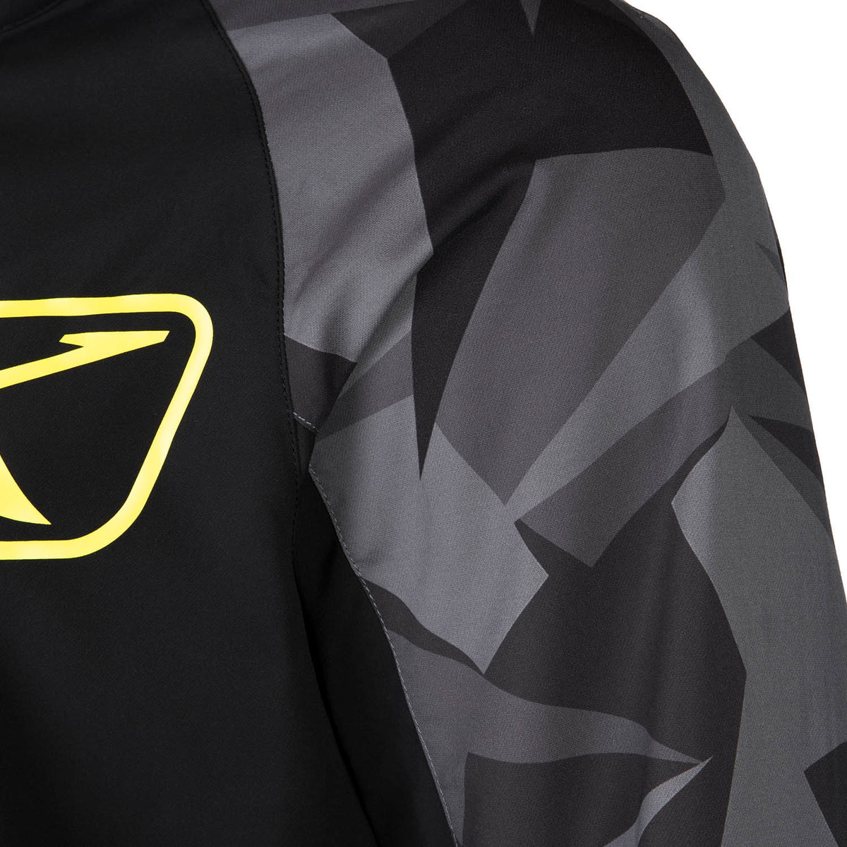 Revolt Pullover