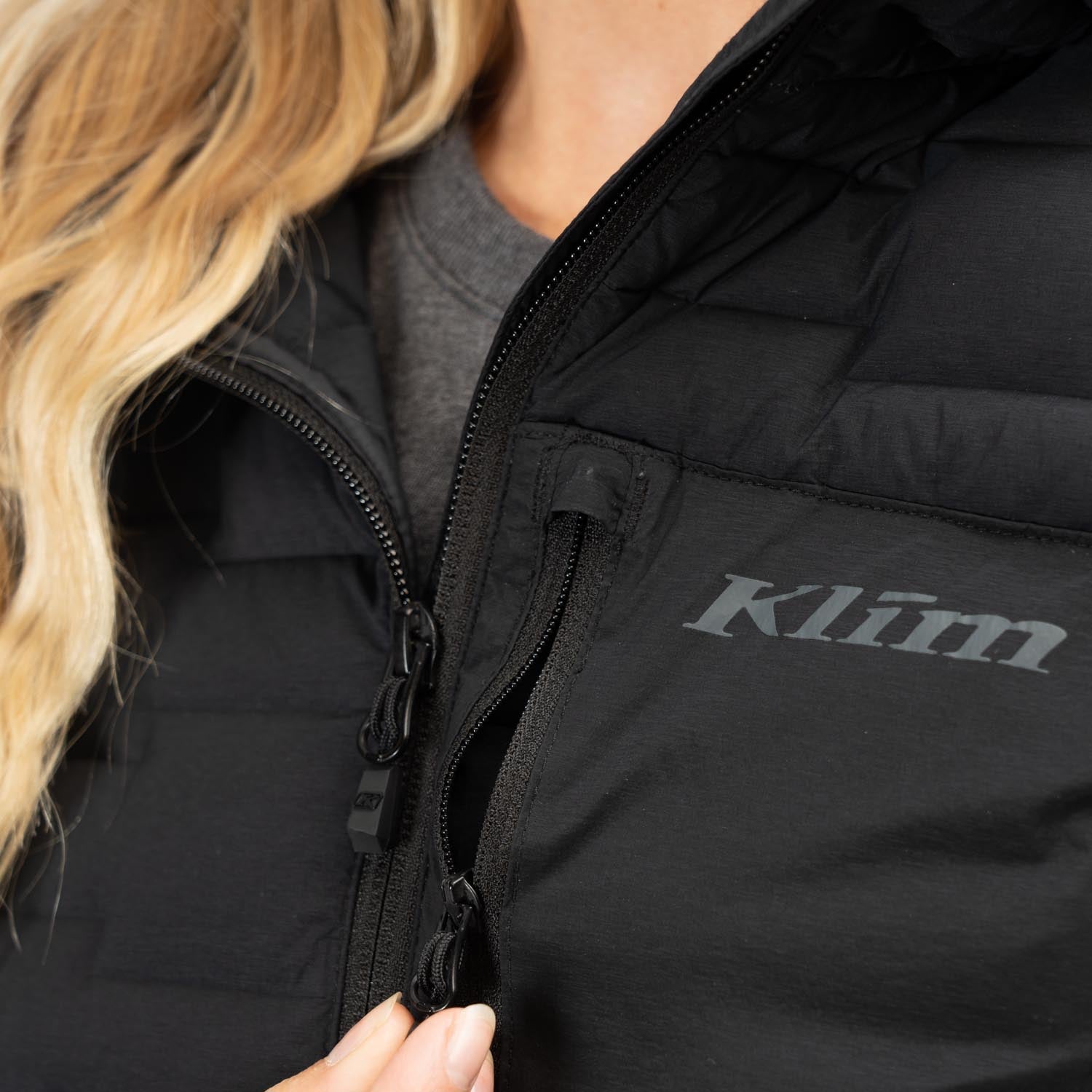 Luna Stretch Down Hooded Jacket