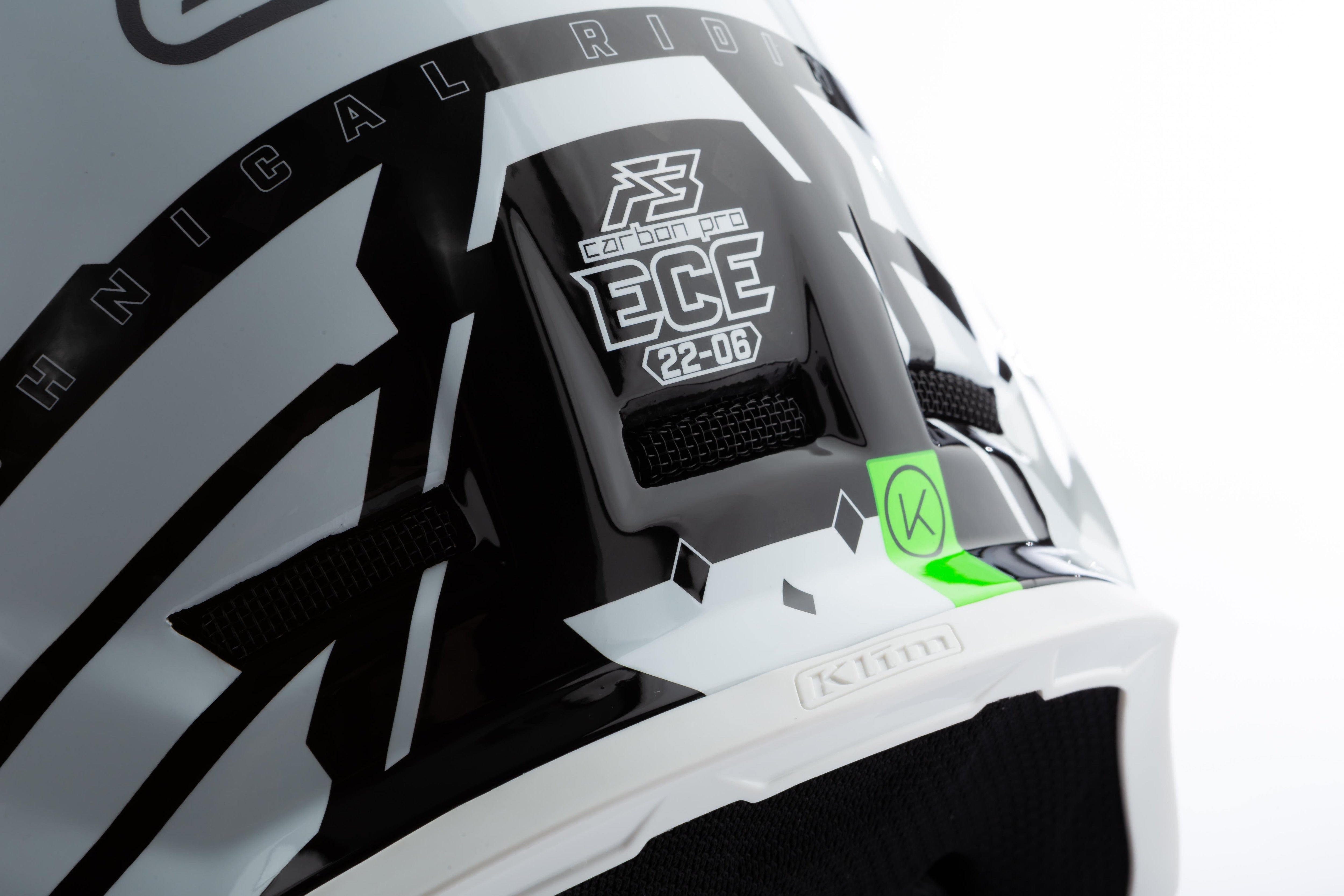 F3 Carbon Pro Helmet ECE