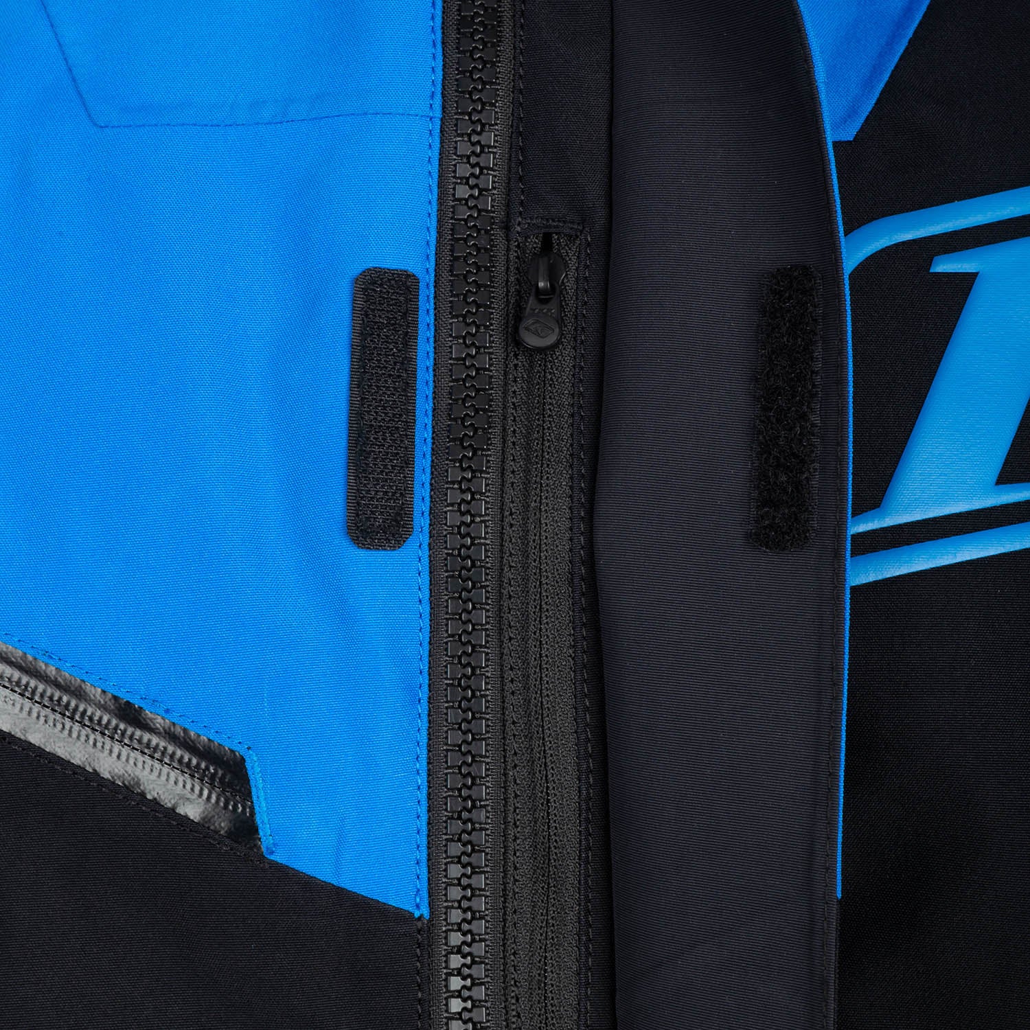 Kompound Hybrid Jacket