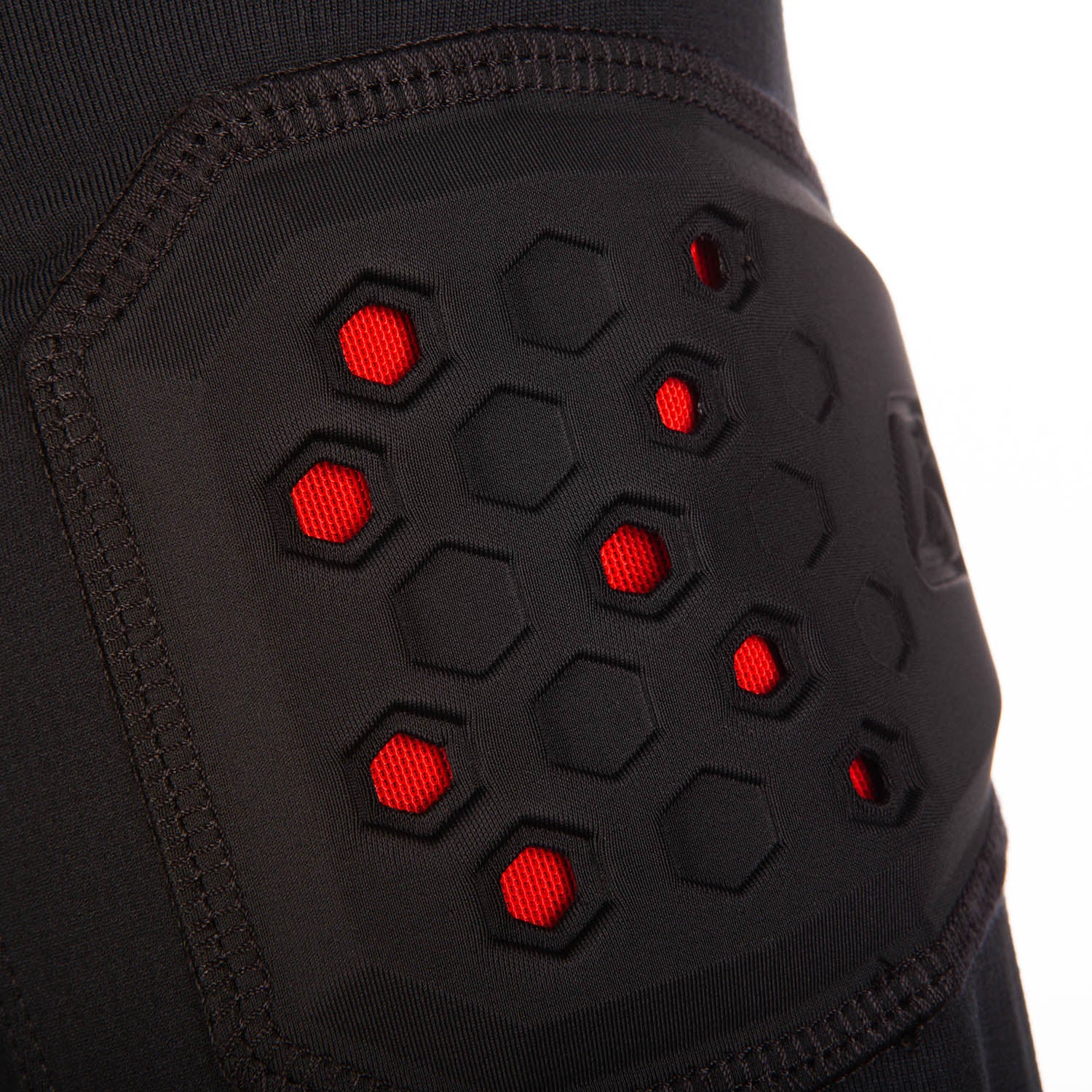 Aggressor Armored Shirt 2.0 w/Back Pad